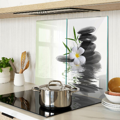 Planche à découper verre Fleurs et pierres sur l'eau