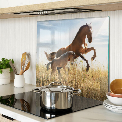 Planche à découper en verre Chevaux dans un pré au soleil