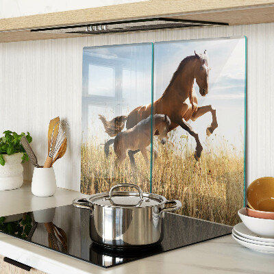 Planche à découper en verre Chevaux dans un pré au soleil