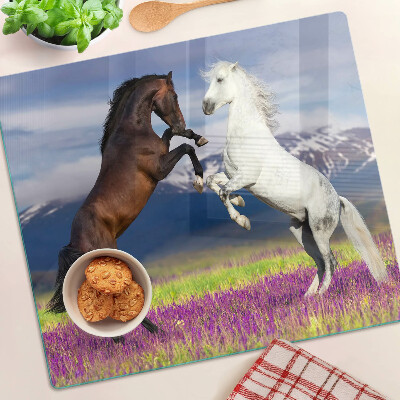 Planche à découper verre Chevaux sur fond de montagnes et de fleurs