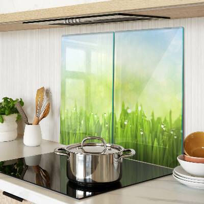 Planche à découper verre Herbe verte avec des gouttes d'eau