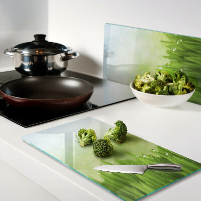 Planche à découper verre Herbe verte avec des gouttes d'eau