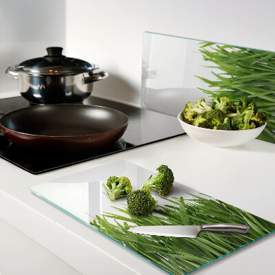 Planche à découper verre herbe verte