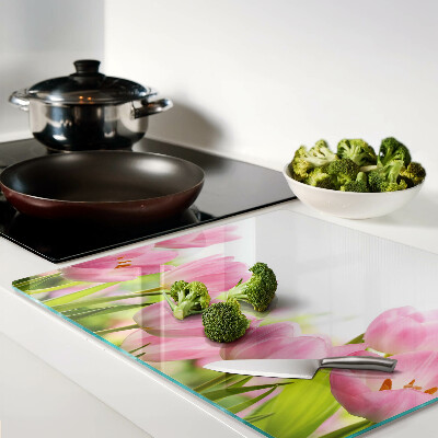 Planche à découper en verre Tulipes roses dans le jardin