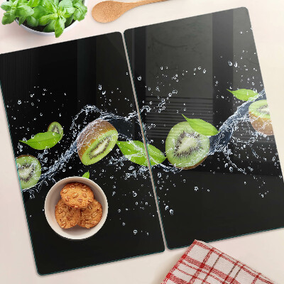 Planche à découper verre Kiwi dans l'eau avec des feuilles