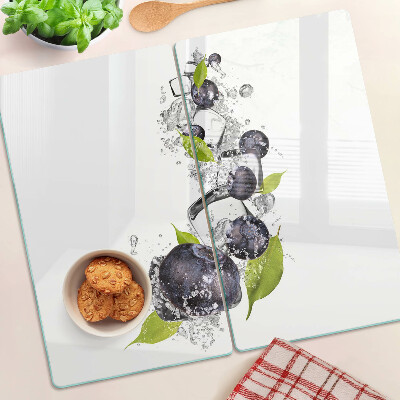 Planche à découper en verre Prunes dans l'eau avec des feuilles