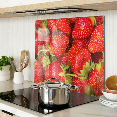 Planche à découper en verre Des fraises en arrière-plan