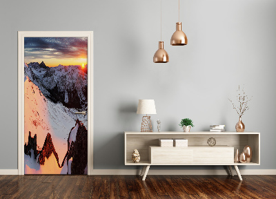 Stickers porte interieur Paysages montagnes en hiver