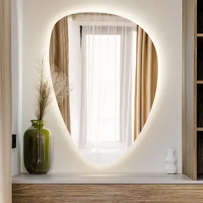 Miroir asymétrique œuf suspendu avec éclairage LED