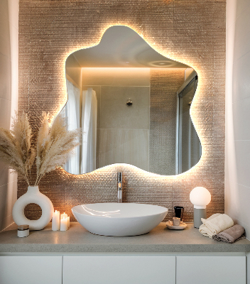 Miroir en forme de tache éclairé par LED