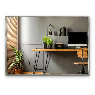 Miroir mural avec cadre argenté modèle moderne et décoratif