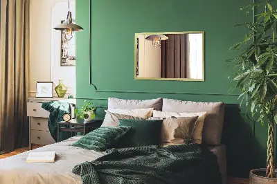Miroir mural à cadre doré élégant