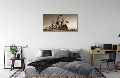 Tableaux sur toile canvas Le vieux navire ciel mer