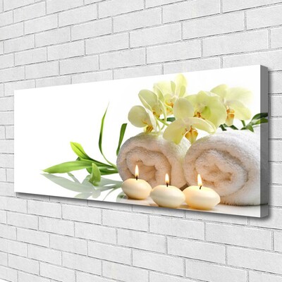 Photo sur toile Bougies fleurs serviettes art blanc vert