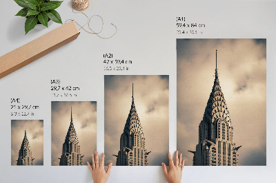 Affiche décorative Une tour élégante, une symétrie visuelle et une richesse de formes architecturales