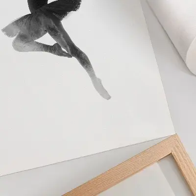 Décoration murale silhouette élégante d'une danseuse pleine de dynamisme