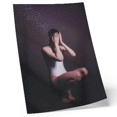 Affiche décorative Une silhouette dans l'obscurité avec des particules magiques