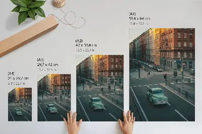 Impression sur toile immeubles de rapport avec voiture rétro dans une ambiance de coucher de soleil
