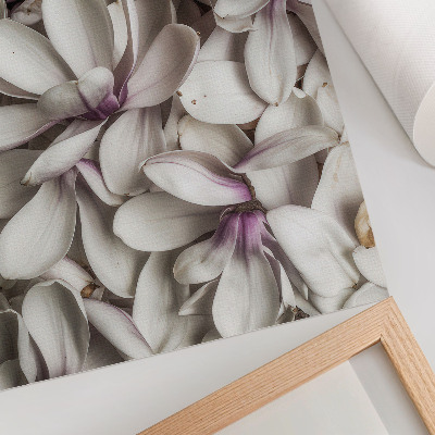 Décoration murale Pétales blancs dans un motif floral violet effet naturel