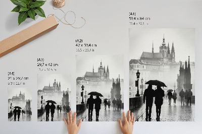 Affiche décorative Une promenade sous la pluie, architecture historique, couple