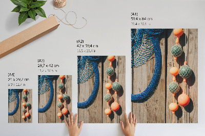 Affiche décorative Bouées colorées, mur en bois, touches marines