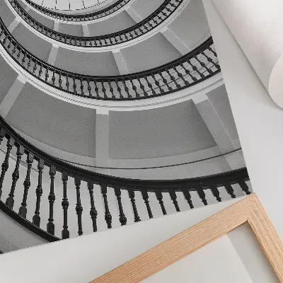 Décoration murale escalier en colimaçon noir et blanc au design moderne et élégant