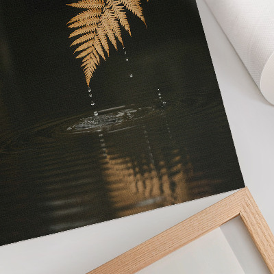 Impression sur toile Fougère au-dessus de l'eau, gouttes harmonieuses, reflet