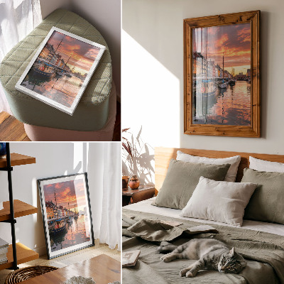 Impression sur toile Immeubles colorés, reflets dans l'eau, chaleur du ciel