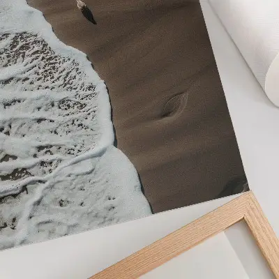 Affiche décorative plage relaxante avec sable et vagues de mouettes