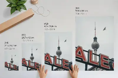 Affiche décorative tour de télévision rouge au design néon gris