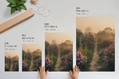 Décoration murale chemin de jardin fleuri dans la brume matinale