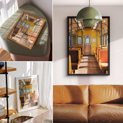 Affiche décorative Intérieur de wagon jaune avec sièges orange