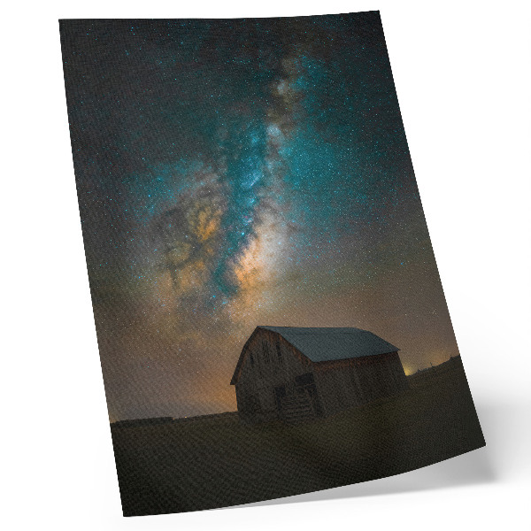 Affiche décorative Ciel nocturne étoilé et Voie lactée au-dessus de la grange