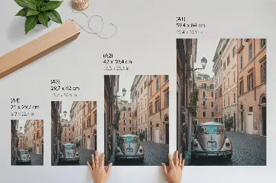 Impression sur toile rue avec une voiture et architecture classique
