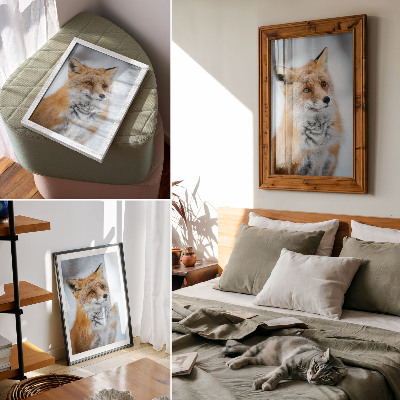 Impression sur toile Portrait d'un renard joyeux dans un décor hivernal