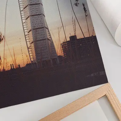 Affiche décorative gratte-ciel au coucher du soleil avec architecture moderne