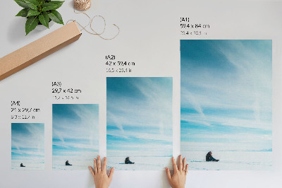 Impression sur toile Ciel bleu au-dessus des étendues enneigées, silence et espace