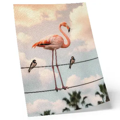 Impression sur toile représentant un flamant rose dans un ciel nuageux avec des hirondelles