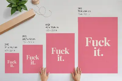 Affiche décorative fond rose avec lettres blanches au style moderne