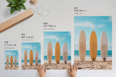 Décoration murale Des planches de surf sur la plage sous un ciel bleu
