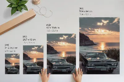 Décoration murale voiture rétro face à un coucher de soleil sur la mer au style nostalgique