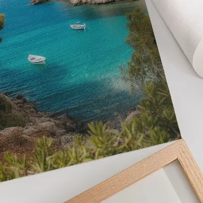 Impression sur toile représentant une baie avec des bateaux et une maison dans un paysage pittoresque