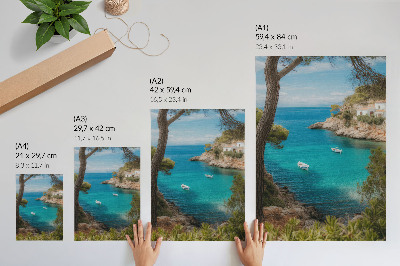 Impression sur toile Une baie avec des bateaux et une maison dans un paysage pittoresque