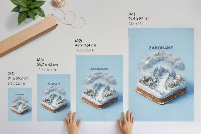 Affiche décorative Un paysage hivernal féérique sous forme de sphère, des couleurs apaisantes, le charme des montagnes