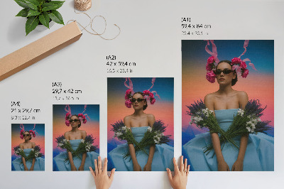 Affiche décorative Femme avec des fleurs sur fond de coucher de soleil