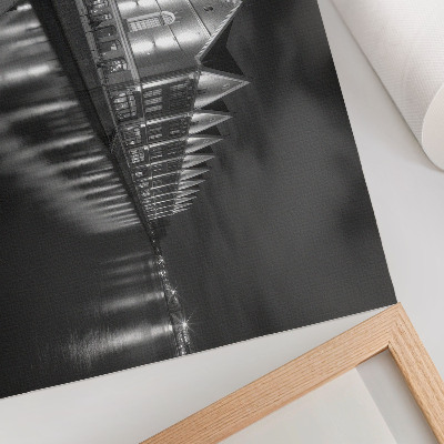 Affiche Architecture monochrome avec reflet dans l'eau