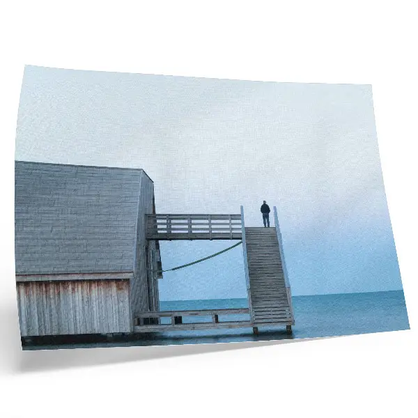 Affiche et poster représentant une architecture minimaliste avec des escaliers symbolisant la paix et la personne