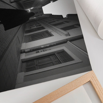 Affiche Rue sombre, silhouette mystérieuse, atmosphère nostalgique