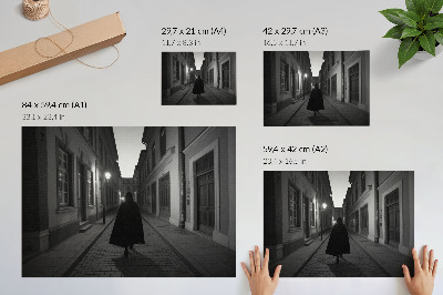 Affiche Rue sombre, silhouette mystérieuse, atmosphère nostalgique