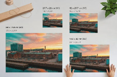 Affiche Bâtiments industriels au coucher du soleil, atmosphère paisible
